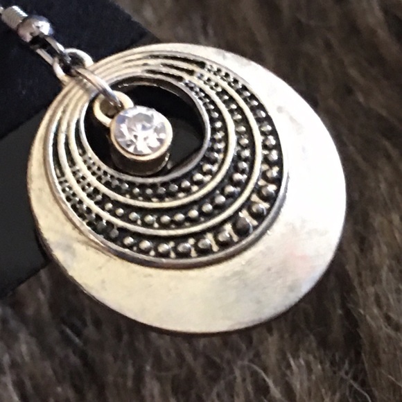 Vintage silver tone rhinestone dangle fish hooks - Picture 3 of 3